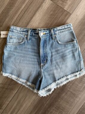 NWT Buckle Lee High Waisted Denim Cut Off Shorts Light Wash Frayed Hem Sz 29/8